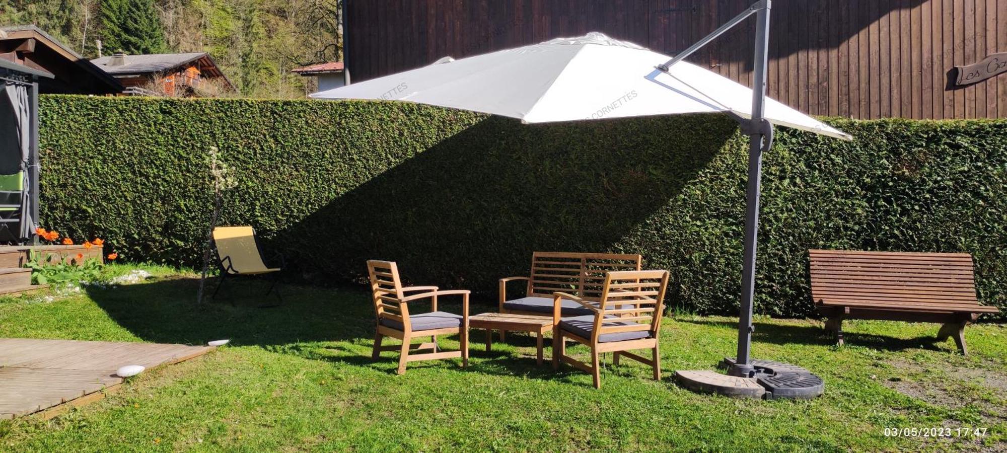 Appartement Meuble Classe 3 Etoiles De 72 M2, 2 Chambres モルジヌ エクステリア 写真